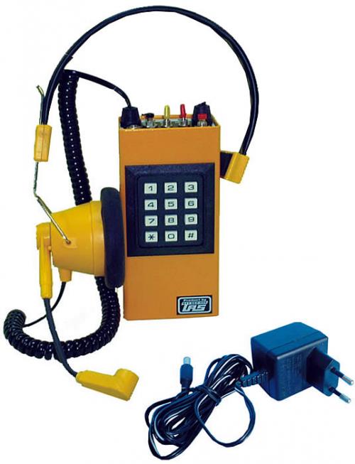 Ispitna telefonska kom. sa naglavnom slušalicom, linijskom interfonskom vezom i pozivnikom
